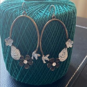 White and dark metal earrings!